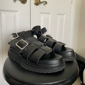 Chunky platform black sandals
